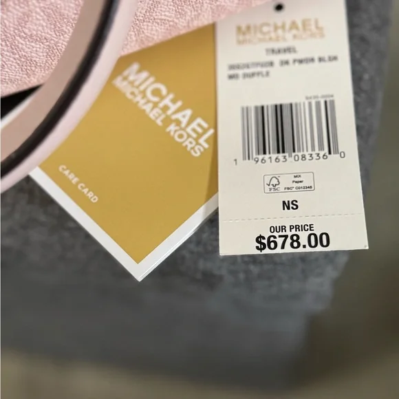 MICHAEL KORS- Medium Travel Duffle Weekender Luggage Bag Powder Blush - Picture 5 of 8